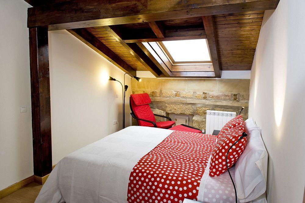 Apartamentos Turisticos Los Zapatos Morados Haro Extérieur photo